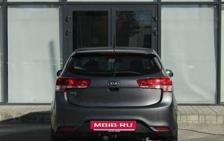 KIA Rio III рестайлинг, 2016 год, 950 000 рублей, 6 фотография