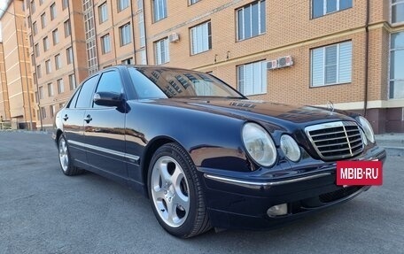Mercedes-Benz E-Класс, 2001 год, 2 050 000 рублей, 3 фотография