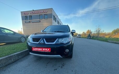 Mitsubishi Outlander III рестайлинг 3, 2007 год, 850 000 рублей, 1 фотография
