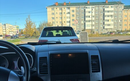 Mitsubishi Outlander III рестайлинг 3, 2007 год, 850 000 рублей, 5 фотография