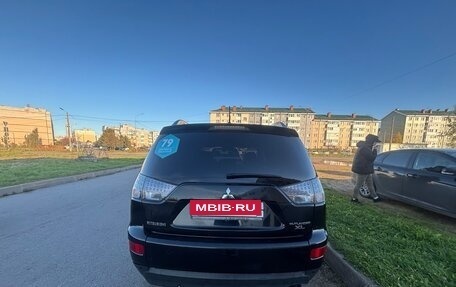 Mitsubishi Outlander III рестайлинг 3, 2007 год, 850 000 рублей, 4 фотография