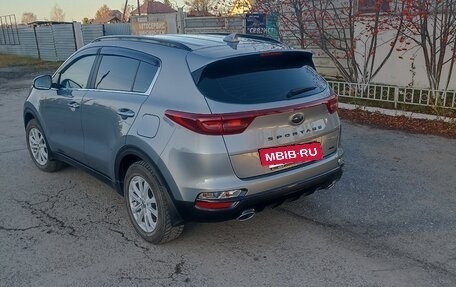 KIA Sportage IV рестайлинг, 2021 год, 2 500 000 рублей, 8 фотография