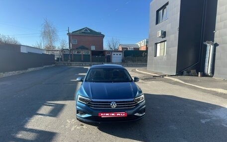 Volkswagen Jetta VII, 2020 год, 2 100 000 рублей, 2 фотография