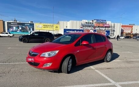 Opel Astra J, 2011 год, 570 000 рублей, 1 фотография