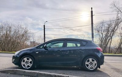 Opel Astra J, 2011 год, 530 000 рублей, 1 фотография