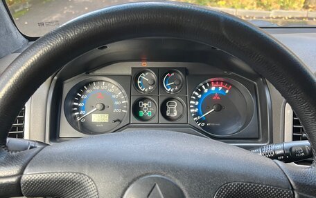 Mitsubishi Pajero III рестайлинг, 2006 год, 830 000 рублей, 16 фотография
