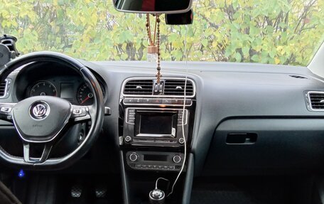 Volkswagen Polo VI (EU Market), 2017 год, 1 420 000 рублей, 10 фотография