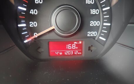 KIA Rio III рестайлинг, 2017 год, 1 100 000 рублей, 12 фотография