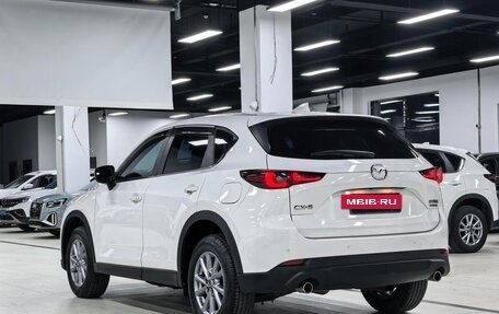 Mazda CX-5 II, 2023 год, 1 950 000 рублей, 6 фотография