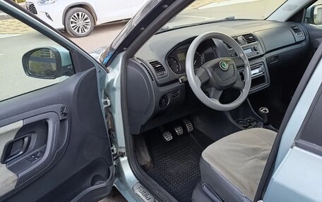 Skoda Fabia II, 2011 год, 650 000 рублей, 10 фотография