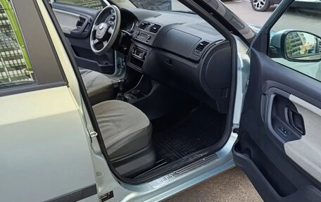 Skoda Fabia II, 2011 год, 650 000 рублей, 6 фотография