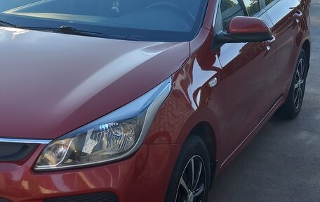 KIA Rio IV, 2017 год, 1 180 000 рублей, 2 фотография