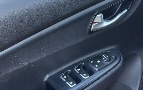 KIA Rio IV, 2017 год, 1 180 000 рублей, 17 фотография