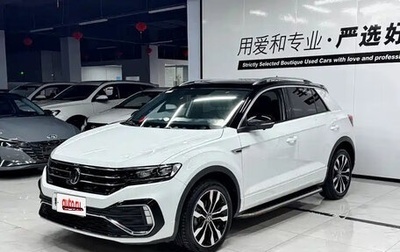 Volkswagen T-Roc I, 2022 год, 1 829 000 рублей, 1 фотография