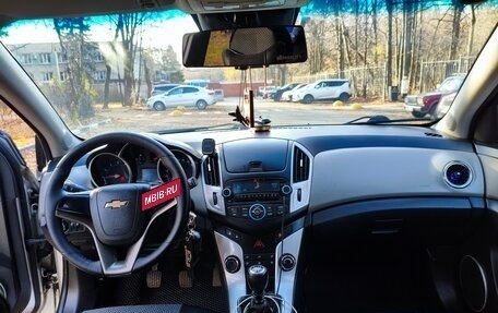 Chevrolet Cruze II, 2013 год, 670 000 рублей, 13 фотография