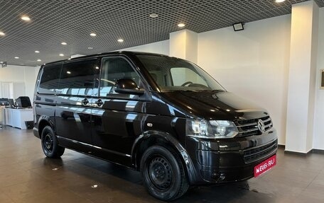 Volkswagen Caravelle T5, 2012 год, 2 046 000 рублей, 1 фотография