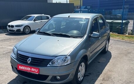 Renault Logan I, 2013 год, 545 000 рублей, 1 фотография