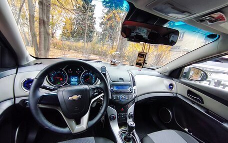 Chevrolet Cruze II, 2013 год, 670 000 рублей, 34 фотография
