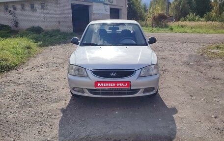 Hyundai Accent II, 2004 год, 315 000 рублей, 1 фотография