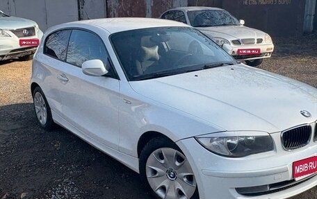 BMW 1 серия, 2011 год, 670 000 рублей, 1 фотография