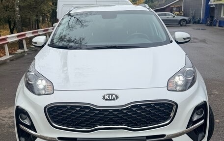 KIA Sportage IV рестайлинг, 2019 год, 2 450 000 рублей, 1 фотография