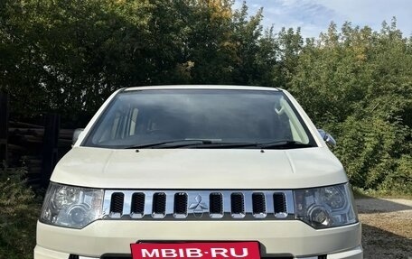 Mitsubishi Delica D:5 I, 2015 год, 2 400 000 рублей, 4 фотография