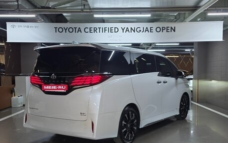 Toyota Alphard, 2025 год, 11 499 777 рублей, 3 фотография