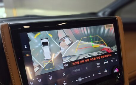 Toyota Alphard, 2025 год, 11 499 777 рублей, 9 фотография