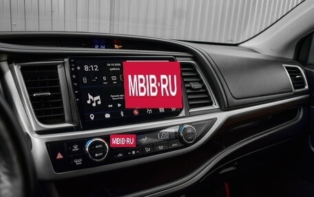 Toyota Highlander III, 2015 год, 3 200 000 рублей, 18 фотография