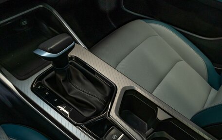 Geely Emgrand, 2023 год, 1 560 000 рублей, 17 фотография
