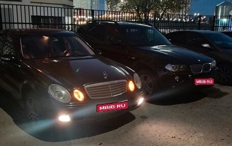 Mercedes-Benz E-Класс, 2003 год, 650 000 рублей, 1 фотография