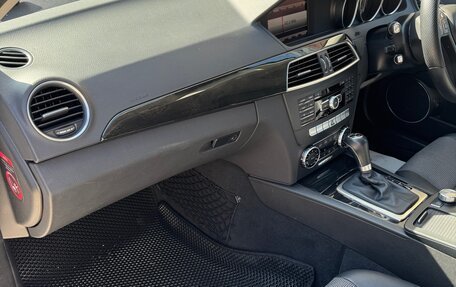 Mercedes-Benz C-Класс, 2012 год, 1 490 000 рублей, 24 фотография