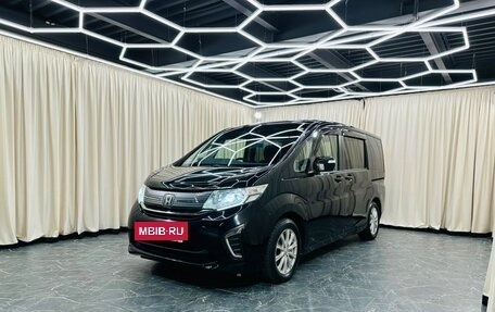 Honda Stepwgn IV рестайлинг, 2016 год, 1 799 000 рублей, 2 фотография