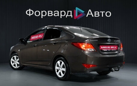 Hyundai Solaris II рестайлинг, 2015 год, 849 900 рублей, 6 фотография