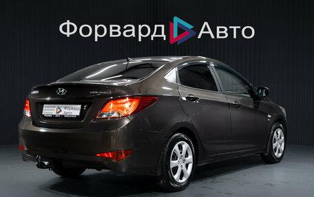 Hyundai Solaris II рестайлинг, 2015 год, 849 900 рублей, 8 фотография