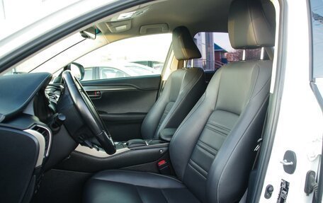 Lexus NX I, 2017 год, 2 499 000 рублей, 6 фотография