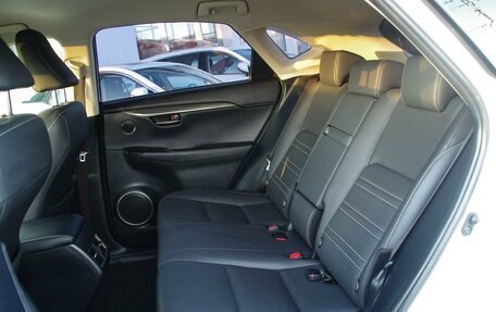 Lexus NX I, 2017 год, 2 499 000 рублей, 7 фотография