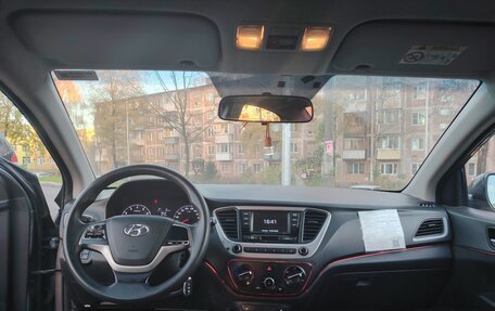 Hyundai Solaris II рестайлинг, 2017 год, 550 000 рублей, 7 фотография