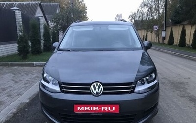 Volkswagen Sharan II, 2018 год, 2 500 000 рублей, 1 фотография