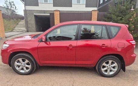 Toyota RAV4, 2011 год, 1 450 000 рублей, 2 фотография