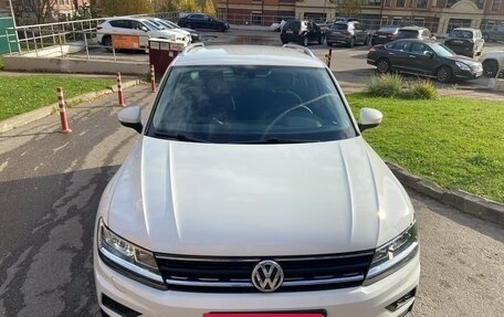 Volkswagen Tiguan II, 2017 год, 1 890 000 рублей, 27 фотография