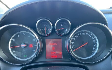 Opel Astra J, 2011 год, 570 000 рублей, 12 фотография