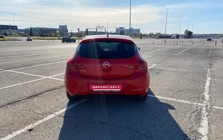 Opel Astra J, 2011 год, 570 000 рублей, 4 фотография