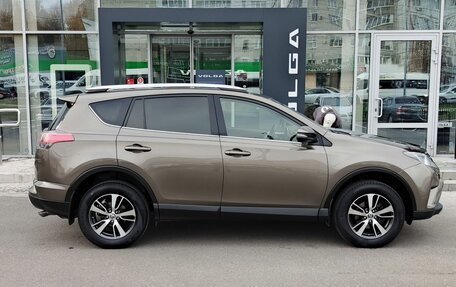 Toyota RAV4, 2016 год, 2 399 000 рублей, 4 фотография