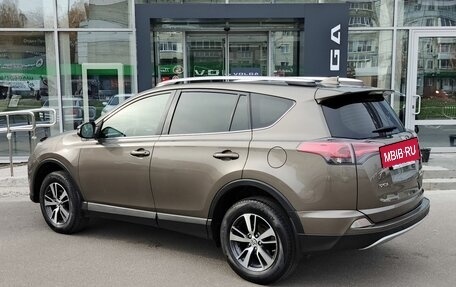 Toyota RAV4, 2016 год, 2 399 000 рублей, 7 фотография