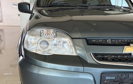 Chevrolet Niva I рестайлинг, 2015 год, 499 000 рублей, 11 фотография