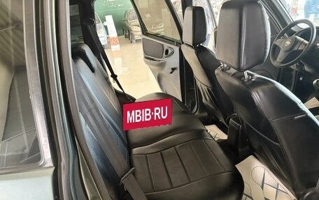 Chevrolet Niva I рестайлинг, 2015 год, 499 000 рублей, 27 фотография