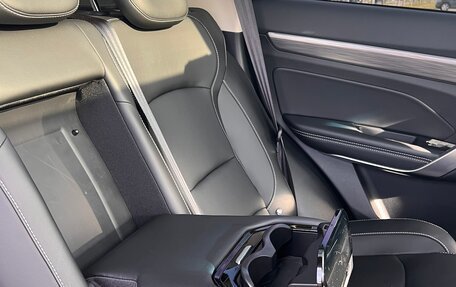 Geely Atlas, 2023 год, 2 100 000 рублей, 13 фотография