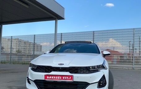 KIA K5, 2021 год, 2 390 000 рублей, 1 фотография