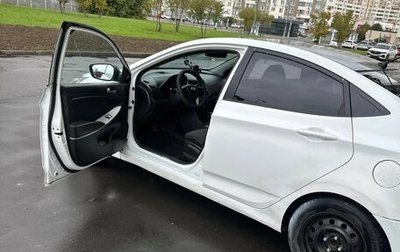 Hyundai Solaris II рестайлинг, 2014 год, 370 000 рублей, 1 фотография